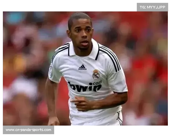 罗比尼奥之子儒尼奥尔正式亮相桑托斯一线队迎首秀引关注 罗比尼奥之子儒尼奥尔正式亮相桑托斯一线队迎首秀引关注